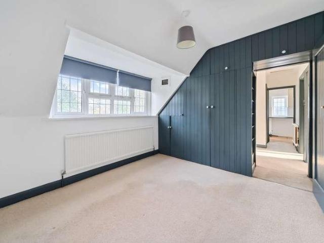 Flat for sale in Blackhills, Surrey