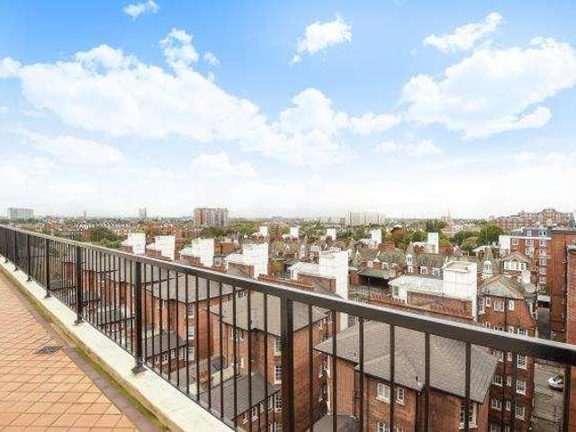 Flat for sale in St. John's Wood, Greater London