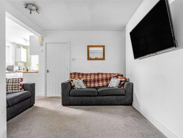 Flat for sale in Chipping Norton, Black Bourton