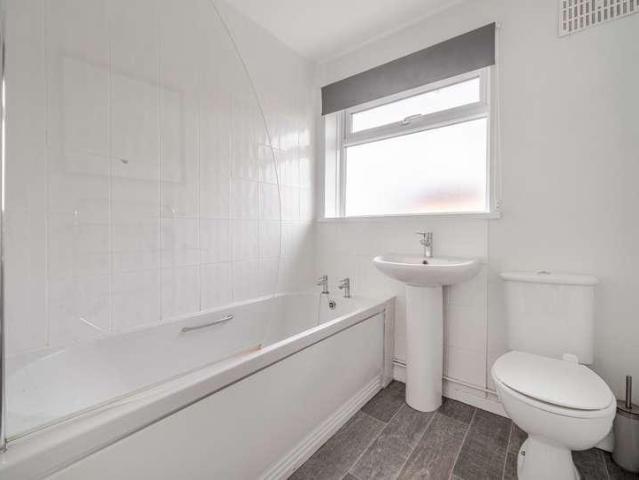 Flat for sale in Arle, Golden Valley