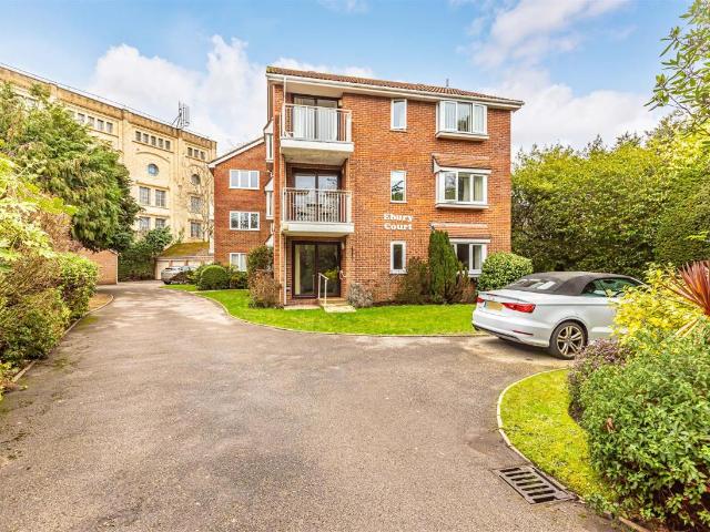 Flat for sale in Bournemouth
