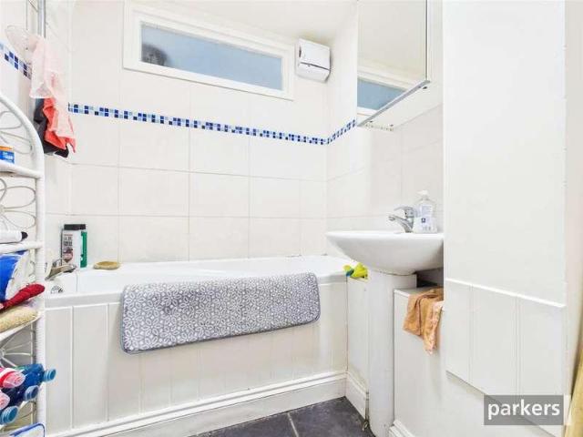 Flat for sale in Reading West, Reading