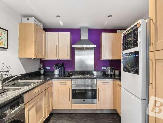 Flat for sale in Ardleigh Green, Greater London