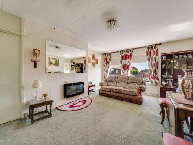 Flat for sale in Malinslee, Telford