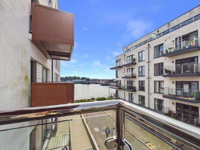Flat for sale in Millbay, Mount Wise