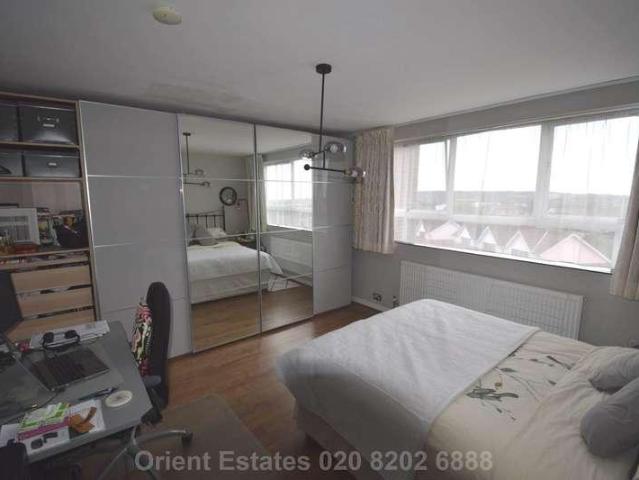 Flat for sale in West Hendon, The Hyde