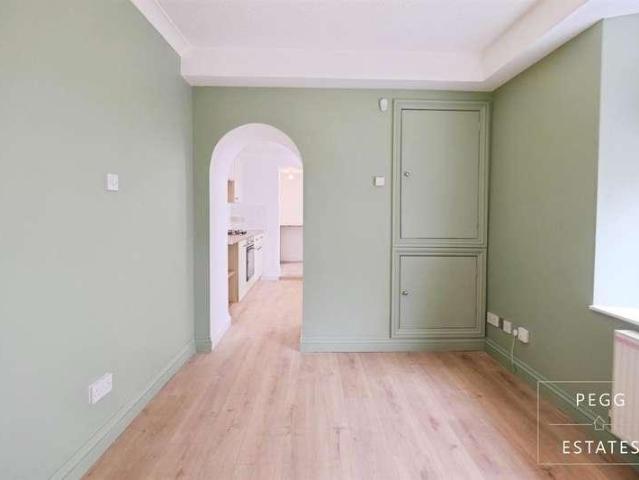 Flat for sale in Babbacombe
