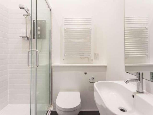 Flat for sale in Clifton Village, Bristol