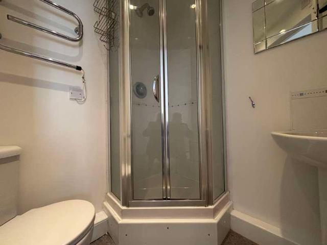 Flat for sale in Ordsall, Salford
