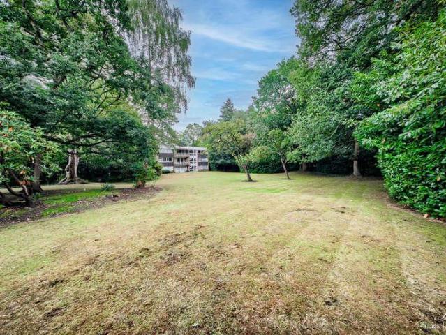 Flat for sale in Harborne, West Midlands