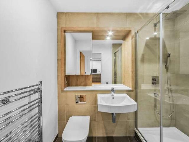 Flat for sale in London Borough of Lewisham, Greater London