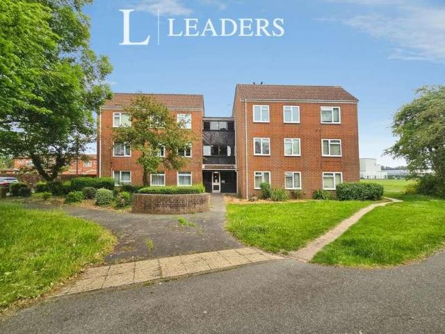 Flat for sale in Holbrook, Middlecroft