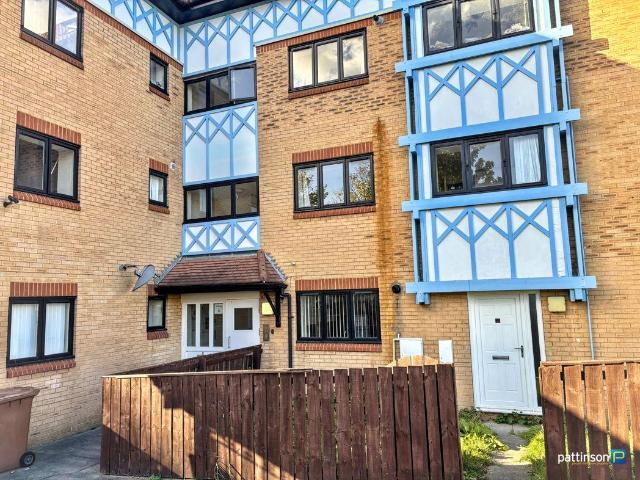 Flat for sale in Kenton, Newcastle upon Tyne