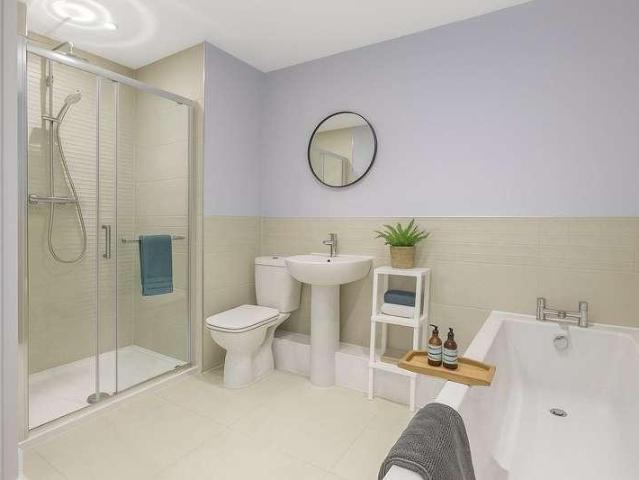 Flat for sale in Ashford Carbonell, Shropshire