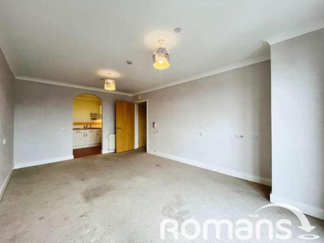 Flat for sale in Priest Down, Hampshire
