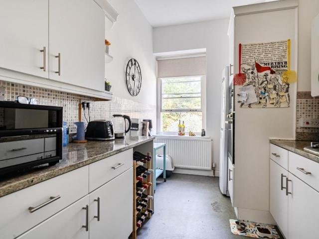 Flat for sale in Frenchay, South Gloucestershire