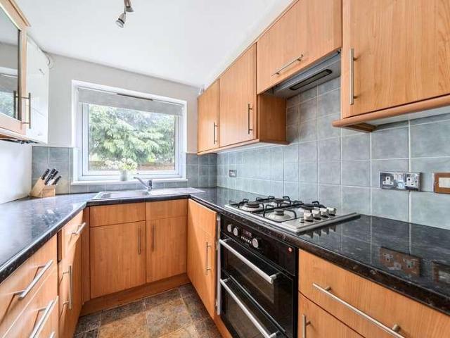 Flat for sale in Hersham, Elmbridge