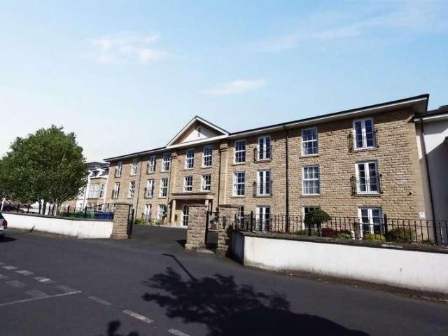 Flat for sale in Bare, Lancaster