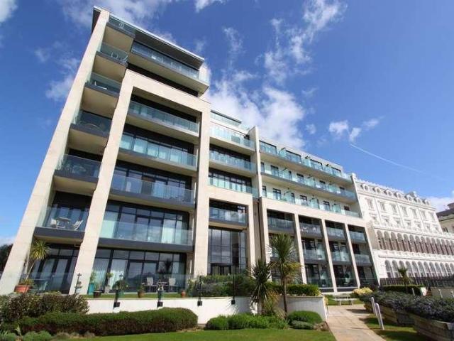 Flat for sale in West Hoe, Mount Wise