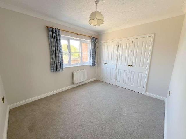 Flat for sale in Old Milton, Ashurst Bridge