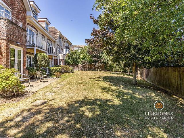 Flat for sale in Upper Parkstone, Poole