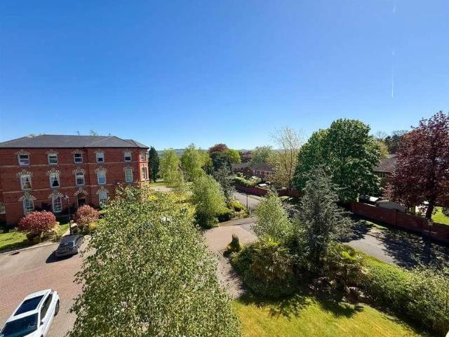 Flat for sale in Upton Priory, Macclesfield