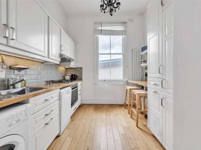 Flat for sale in Kensal Town, Maida Vale