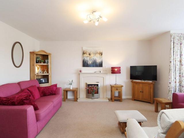 Flat for sale in Whitley Bay, North Tyneside