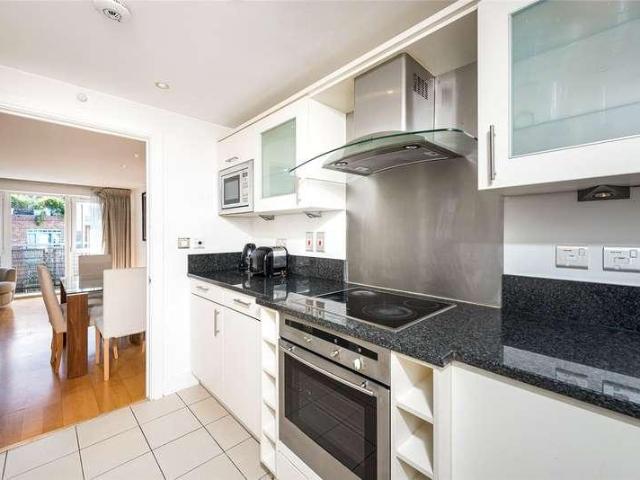 Flat for sale in Greater London