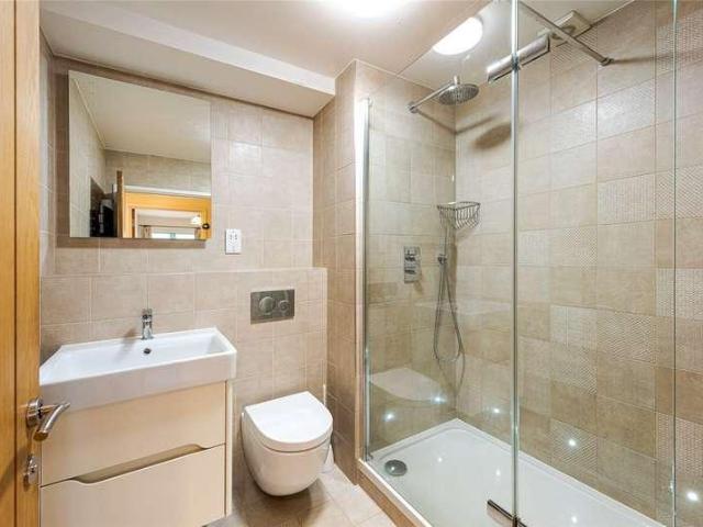 Flat for sale in Greater London