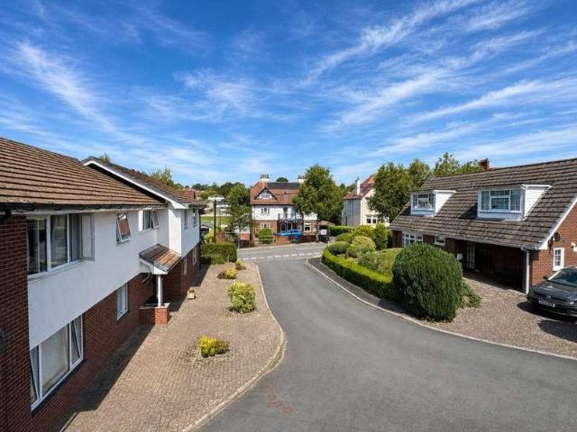 Flat for sale in Llandrindod Wells
