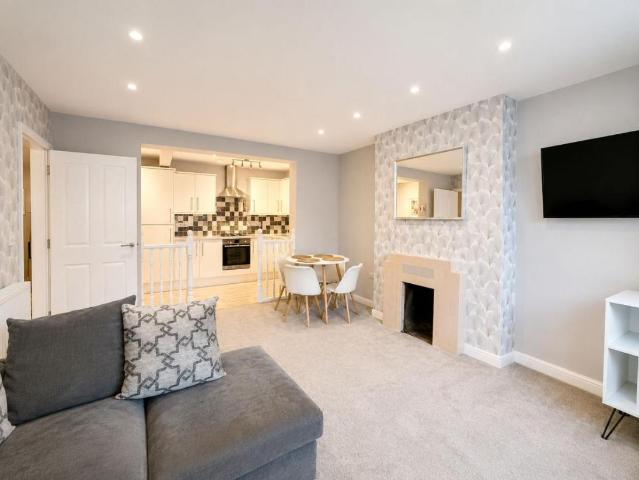 Flat for sale in Boscombe, Bournemouth