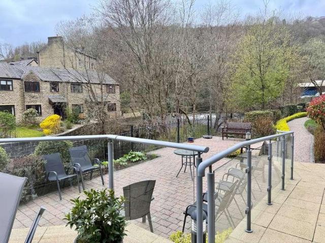 Flat for sale in Hebden Royd, Hebden Bridge