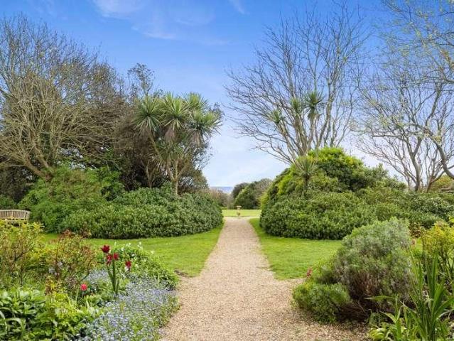 Flat for sale in Brighton Marina Village, Brighton & Hove