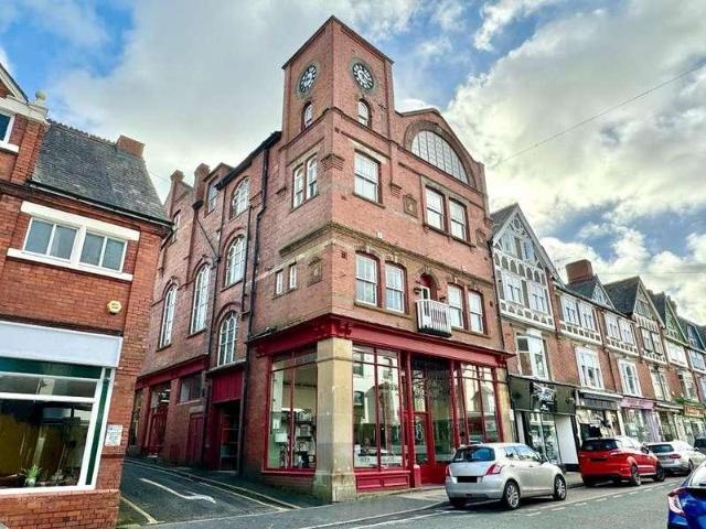 Flat for sale in Llandrindod Wells