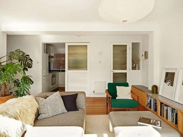 Flat for sale in Upper Sydenham, Greater London