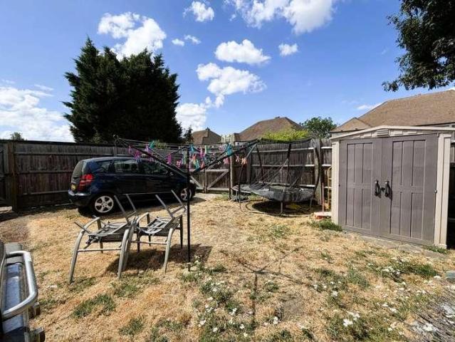 Flat for sale in Greater London