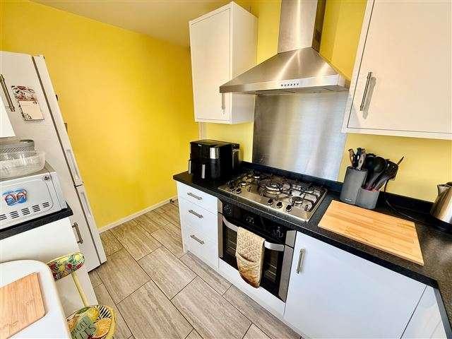 Flat for sale in West Worthing, Worthing