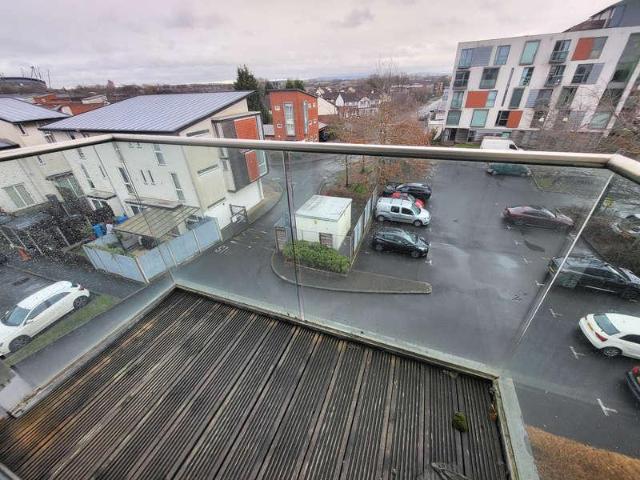 Flat for sale in Georgia, Greater Manchester