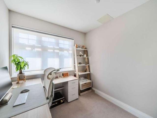 Flat for sale in Greater London