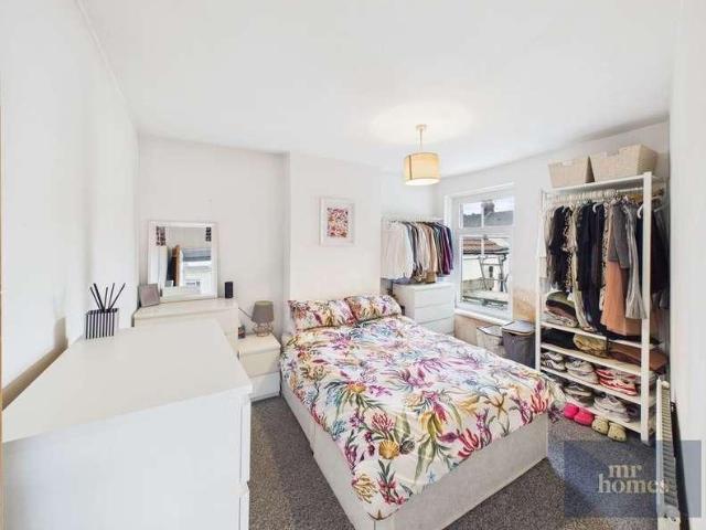 Flat for sale in Falcon Lodge, Wales