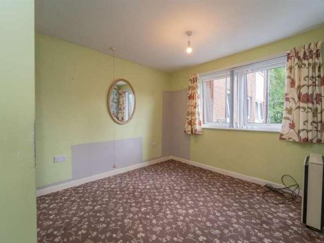 Flat for sale in Georgia, Greater Manchester