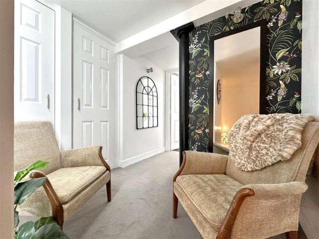 Flat for sale in Alverton, East Midlands