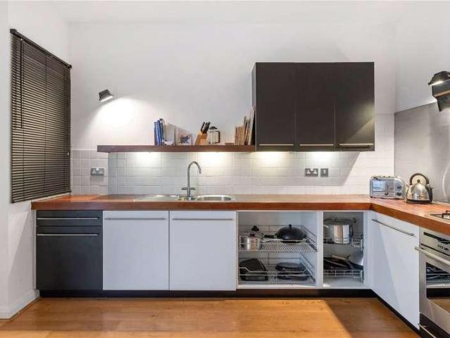 Flat for sale in Spitalfields, Whitechapel