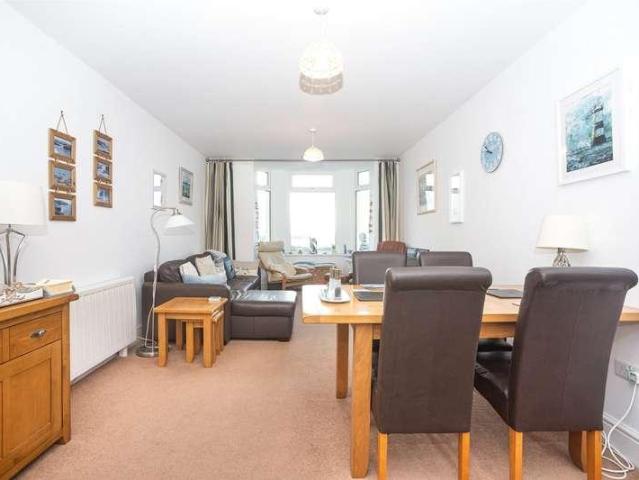 Flat for sale in Trearddur, Wales