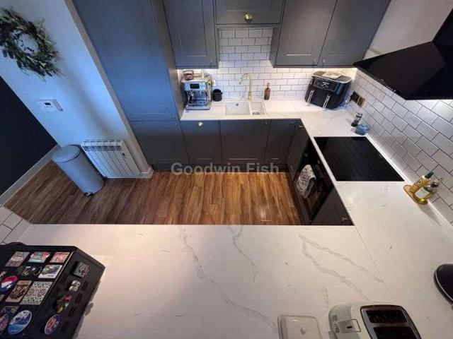 Flat for sale in City Centre, Georgia