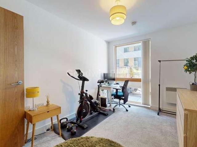Flat for sale in Green Quarter, Manchester