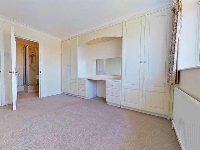 Flat for sale in Fishersgate, West Sussex