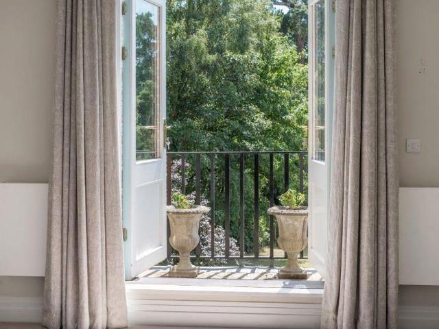 Flat for sale in Littlecote, West Sussex