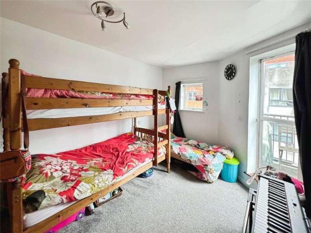 Flat for sale in St Mary's, City Of Southampton